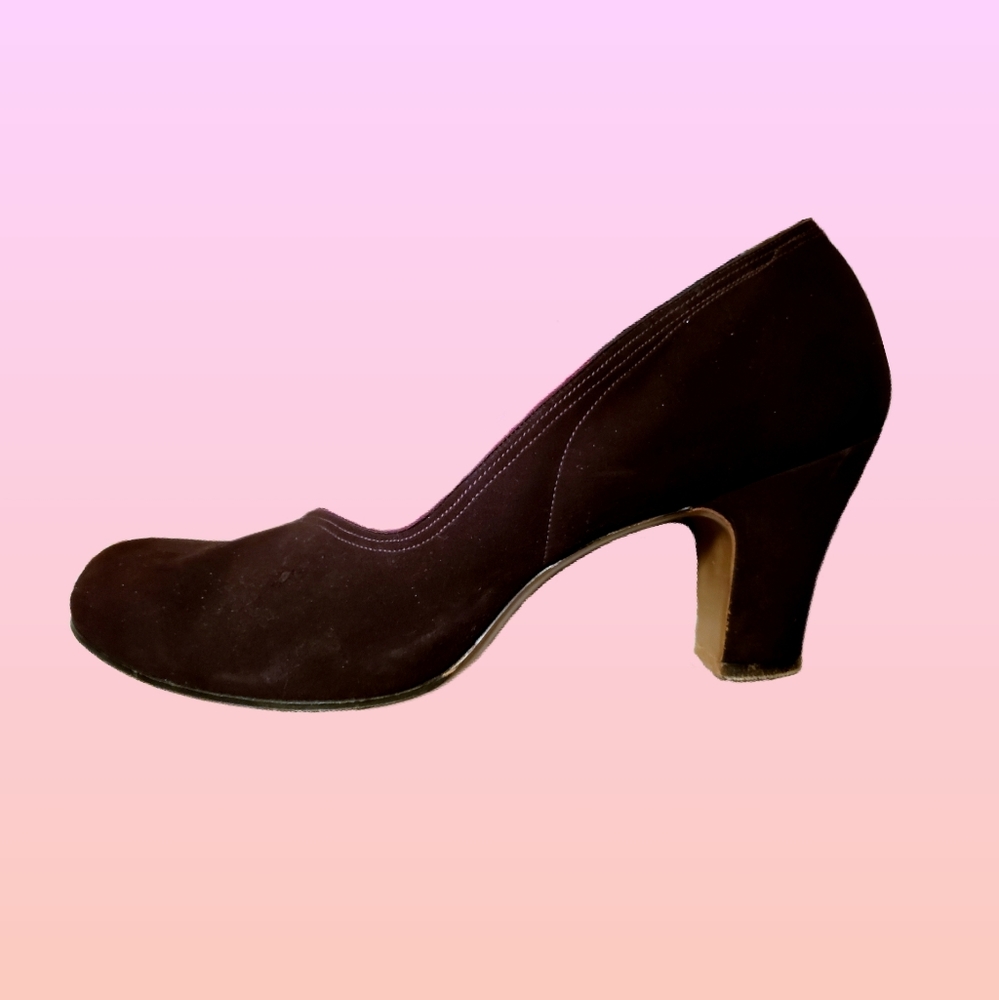 Vintage 1940's brown Marilyn suede heels